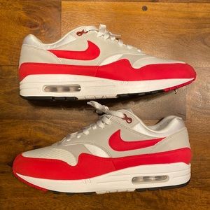 Nike Air Max 1 Anniversary white and university red 2017. Men’s size 10